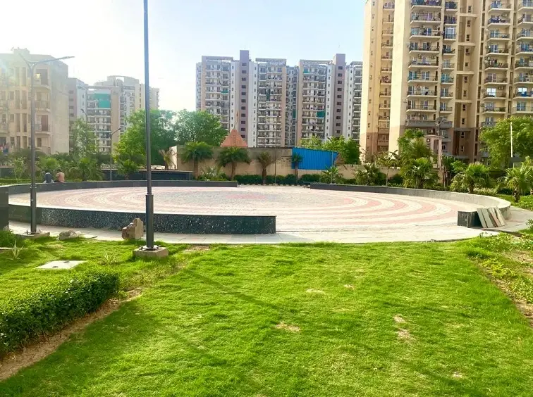 Esfera-Sector-37c-Gurgaon-sitting-area